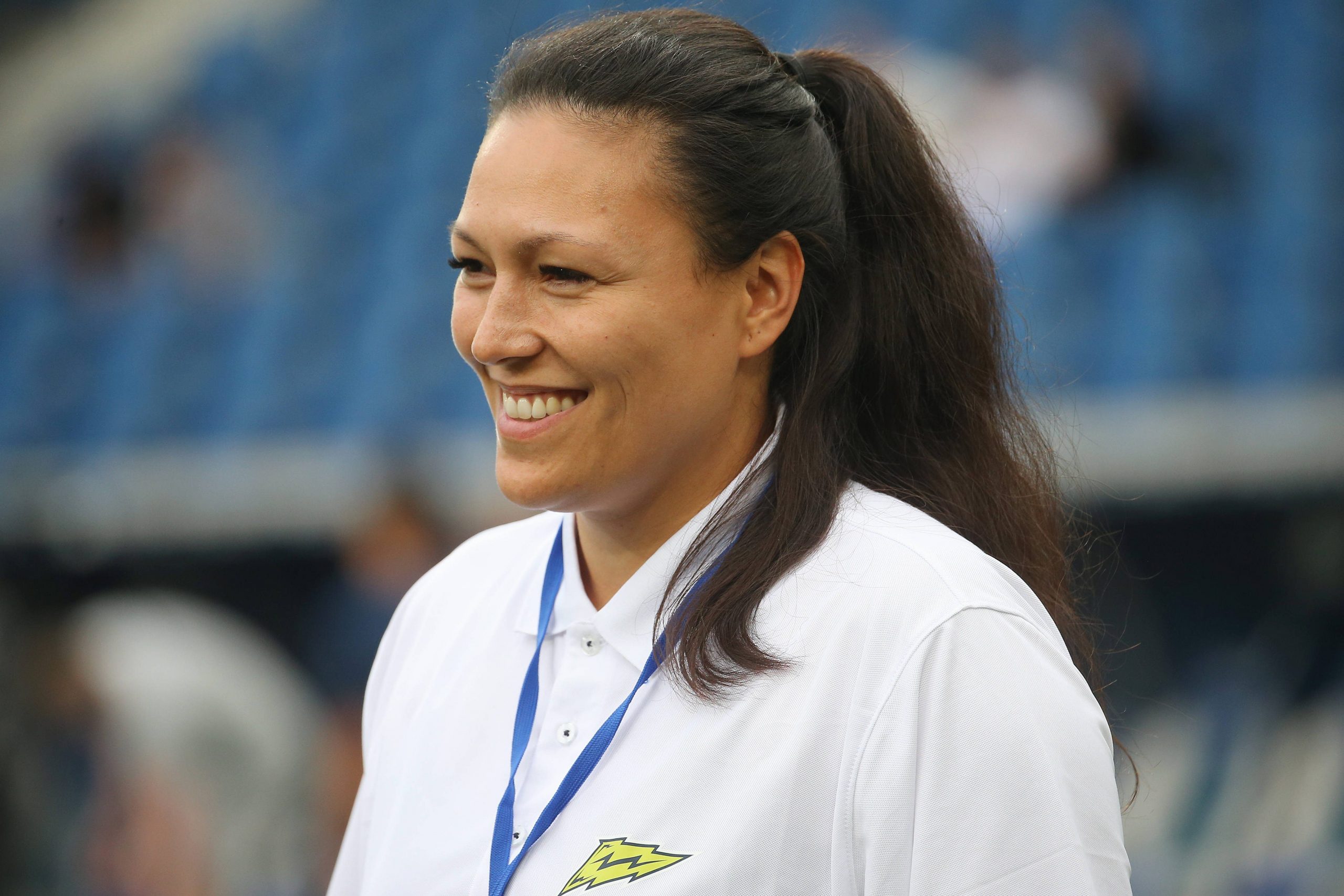 BAU// 26.5.2024 Sinsheim American Football Stuttgart Surge vs. Munich Ravens, Coach Nadine Nurasyid Stuttgart Surge *** BAU 26 5 2024 Sinsheim American Football Stuttgart Surge vs Munich Ravens, Coach Nadine Nurasyid Stuttgart Surge Frauen in der NFL