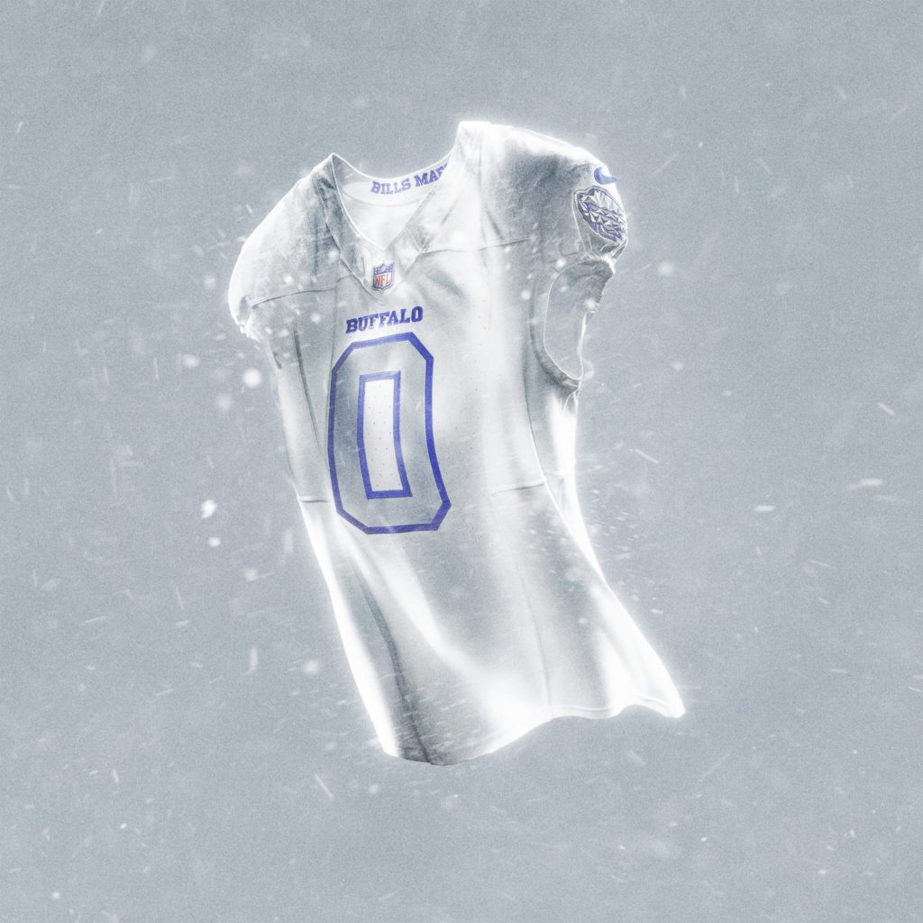 Buffalo Bills: Die Bills nutzen Eis und Schnee wie kein anderes Team, und ihre Rivalries-Uniform spiegelt diese kalte Front wider.