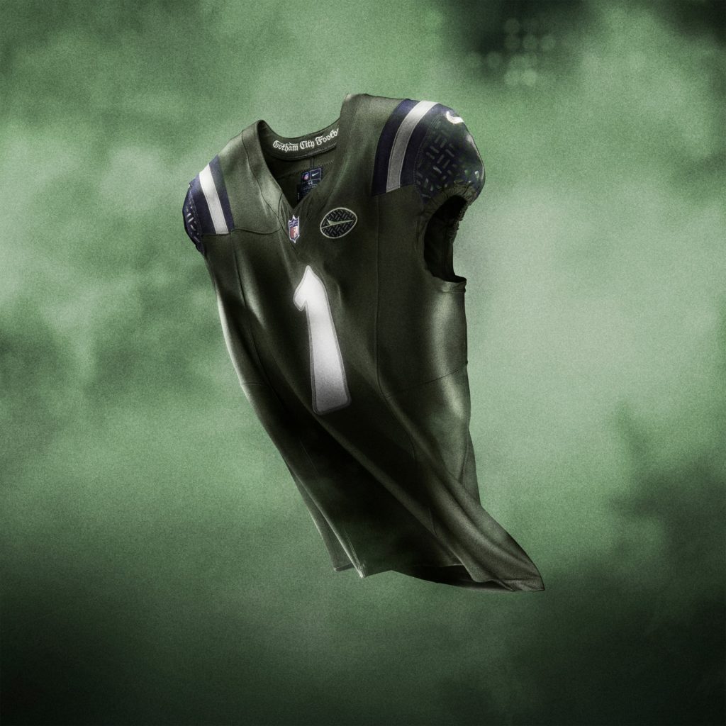 New York Jets: Die Rivalries-Uniform der Jets ist inspiriert vom ursprünglichen Teamnamen Gotham City Football Club.