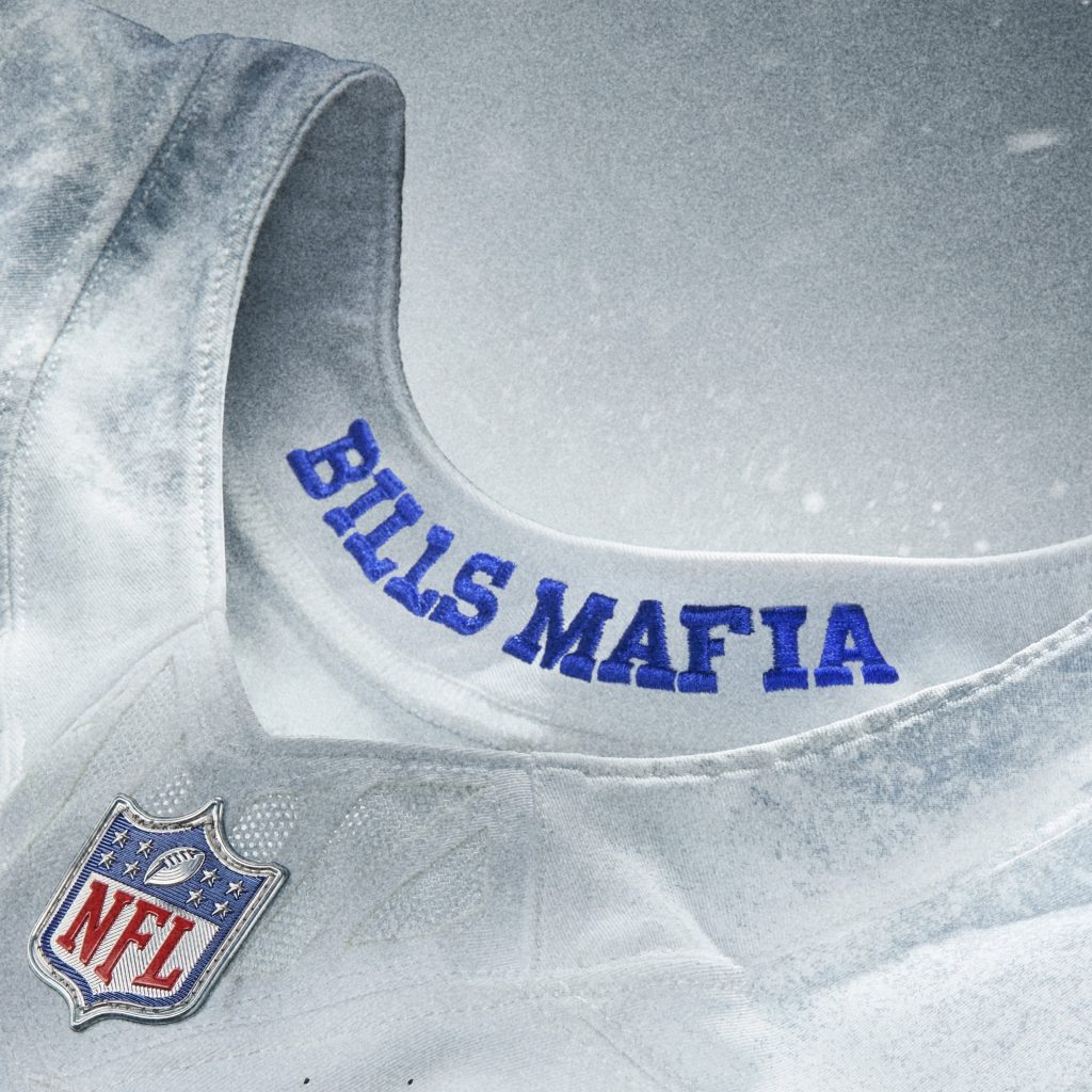 Buffalo Bills: Die Bills nutzen Eis und Schnee wie kein anderes Team, und ihre Rivalries-Uniform spiegelt diese kalte Front wider.