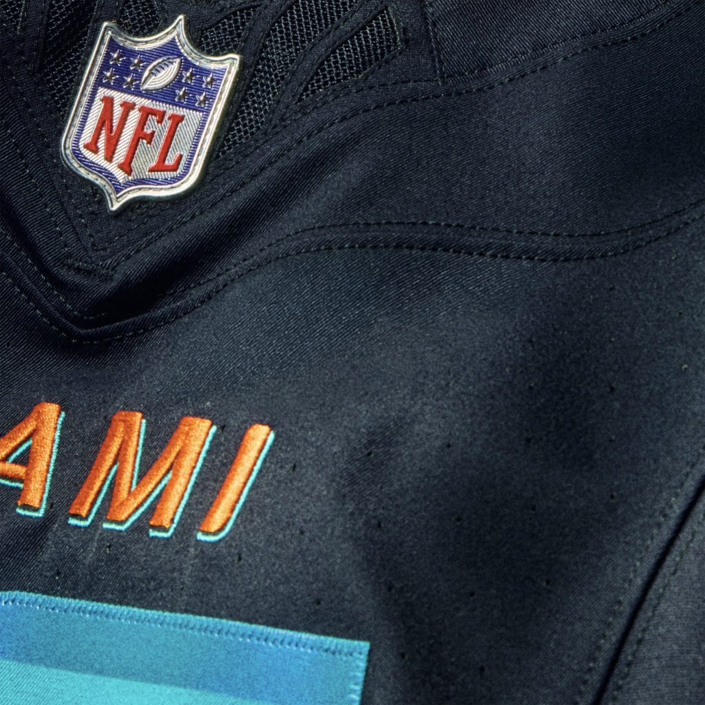 Miami Dolphins: Die neuen Trikots der Dolphins sollen die Agilität und Schnelligkeit des Teams auf dem Feld unterstreichen.