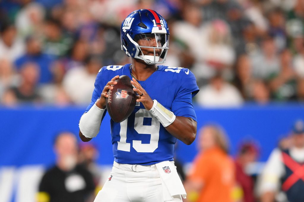 Jameis Winston #19 (New York Giants)