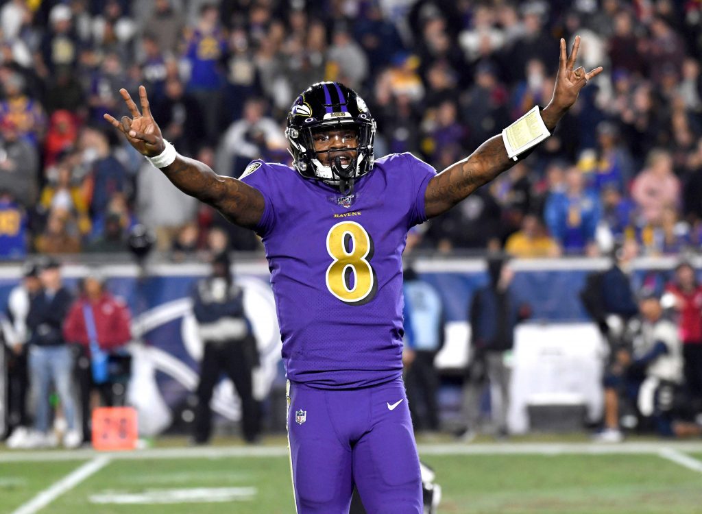 Lamar Jackson (#8, Baltimore Ravens) ist bereit, erneut zu glänzen – wird er in NFL Week 3 beim Monday-Night-Kracher gegen die Lions wieder zum „Super Lamar“?