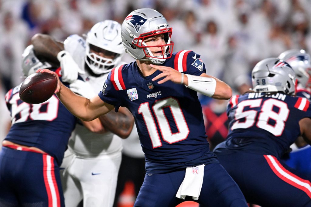 Drake Maye #10 (New England Patriots)
