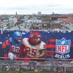 NFL Mural enthüllt: Björn Werner und Berliner Bär zieren Football-Kunstwerk