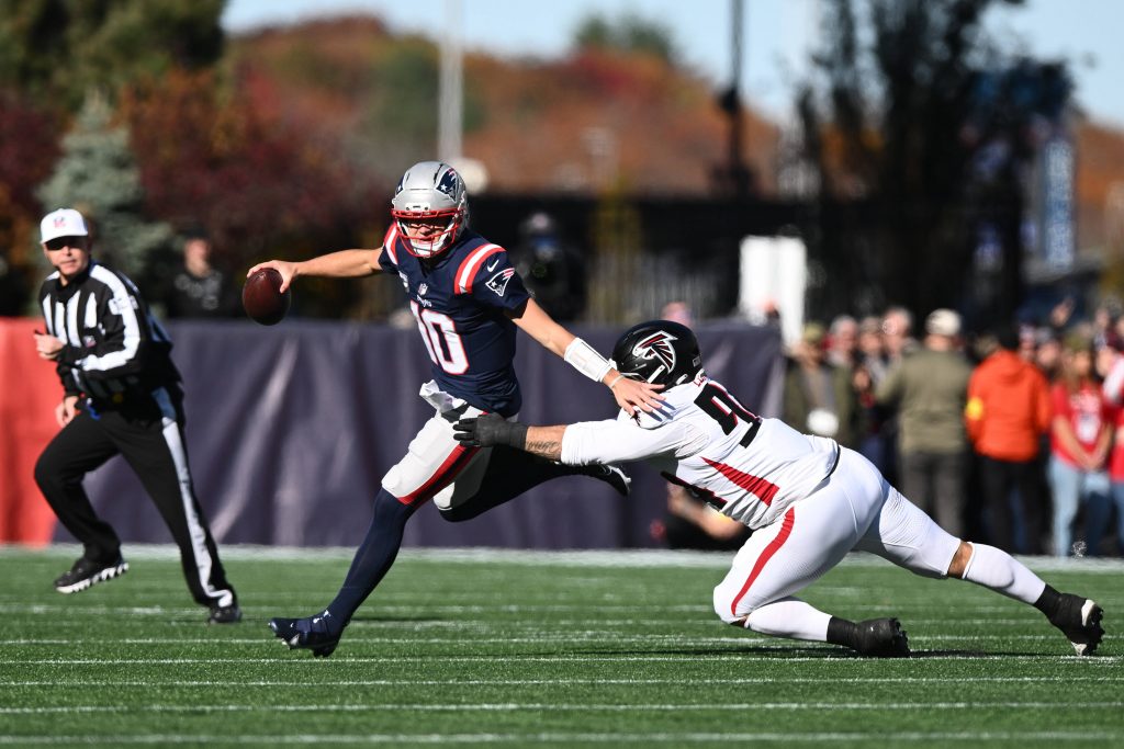 Drake Maye führte die New England Patriots auch in NFL Week 9 zum Sieg – der Quarterback bleibt heiß und mischt weiter im MVP-Rennen mit.