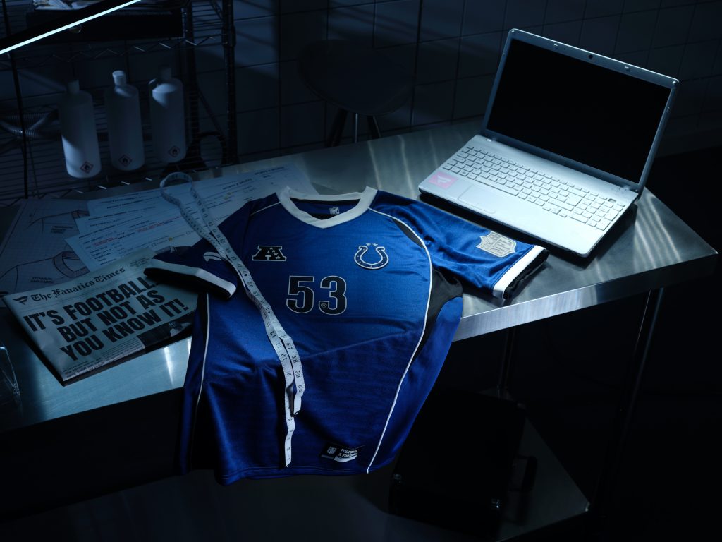 Das Colts-Trikot aus der Football x Football Kollektion 2026 von NFL und Fanatics.