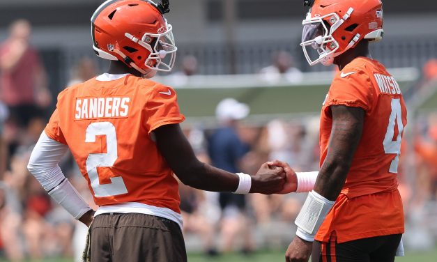 Duell in Cleveland: Deshaun Watson gegen Shedeur Sanders oder Der König ist müde